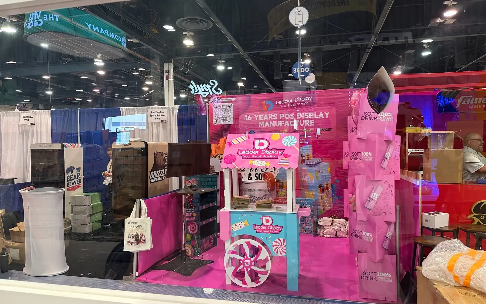 Leader Display exhibition booth at 2024 NACS Show
